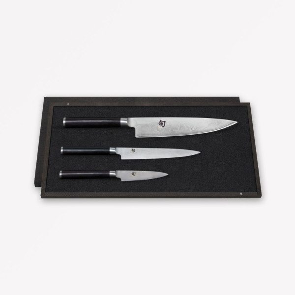 Knife set: Office 9cm, Utility 15cm, Chef’s 20cm Knife set: Office 9cm, Utility 15cm, Chef’s 20cm